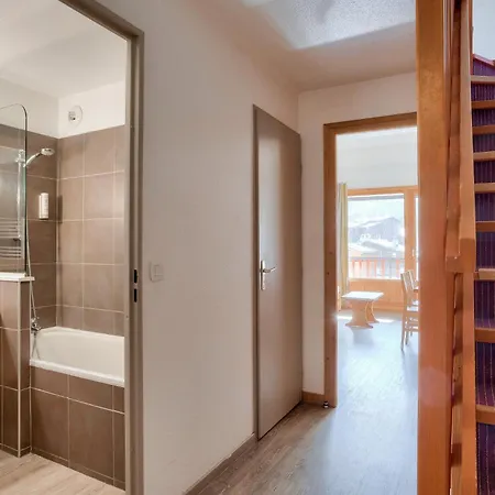 Apartment Les De Solaise - Maeva - 5 Personnes - Selection Mae-3904